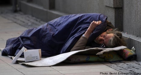 Homeless need more help: Health minister