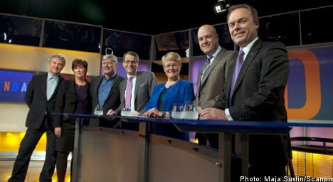 Million voters undecided ahead of final TV debate