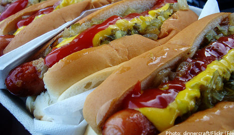Hot dogs hike cancer risk: Swedish study