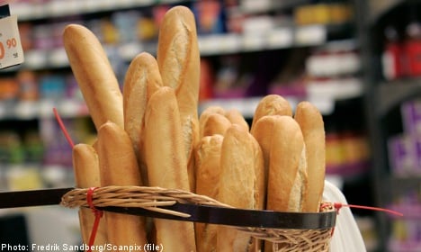 Begrimed baguettes cause bakery battle