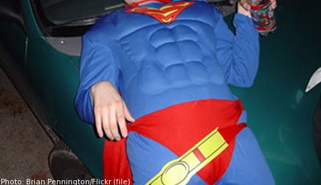 Swedes lock up drunk Norwegian 'superhero'