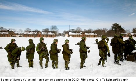 Swedish think tank notes military sales slump