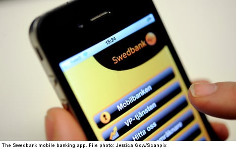 Swedes snap up mobile banking