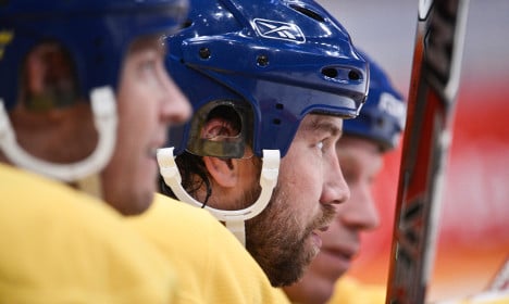 Sweden’s Peter Forsberg enters NHL hall of fame