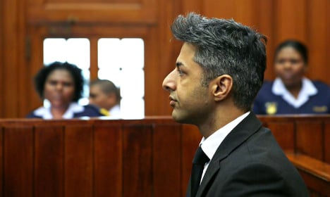 Cape Town 'fixer' phoned Dewani before killing