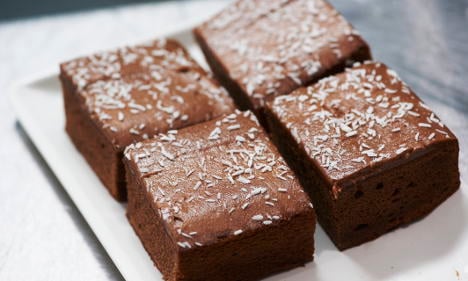 How to make Swedish Love Treat cakes