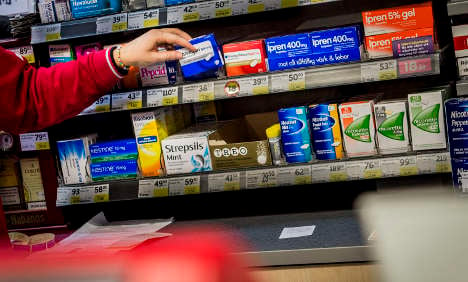 Supermarket painkiller ban gets under way