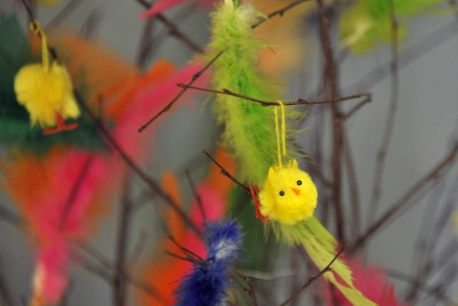 Swedish municipalities wing Easter decorations without feathers