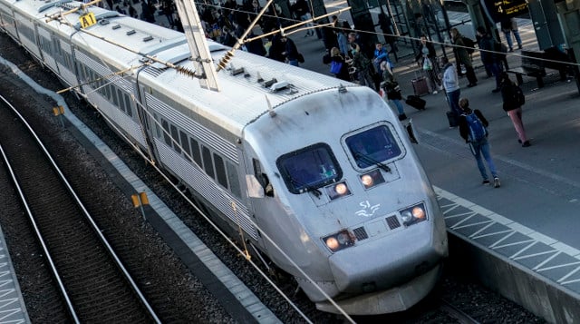 Heatwave causes more train cancellations in southern Sweden
