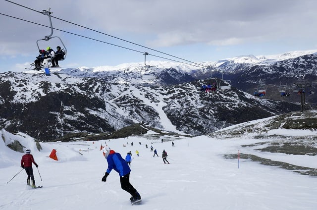 ‘Mediocre’ skiers: this Swedish company has a dream job for you