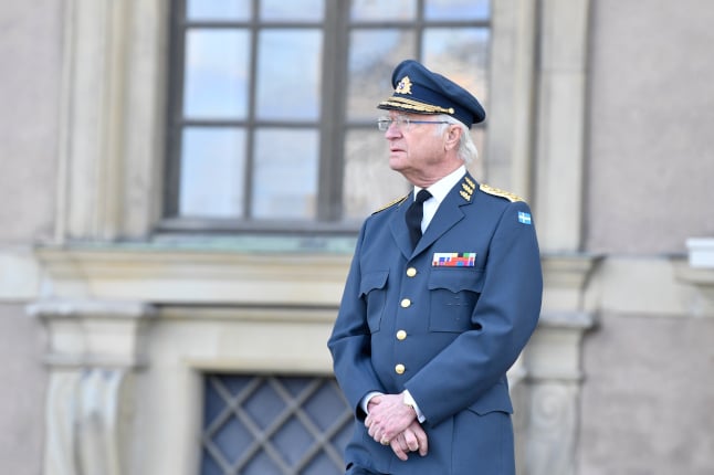 King of Sweden celebrates 75th birthday with only a modest amount of pomp