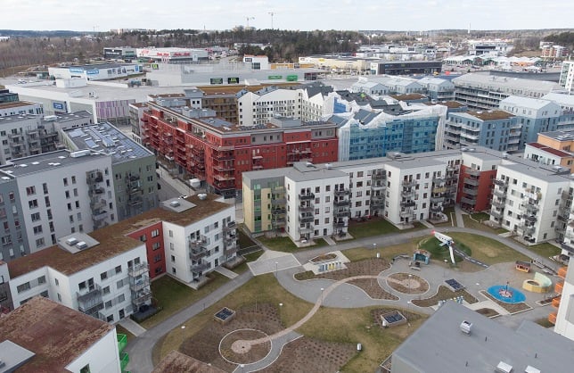 How do rent controls work in Sweden and why did this issue bring down the government?