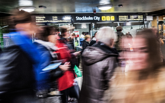 Half of Stockholm trains cancelled on Saturday due to staff illness
